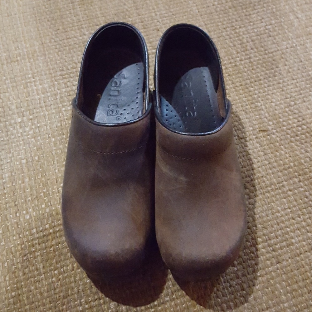 Great little Sanita clogs